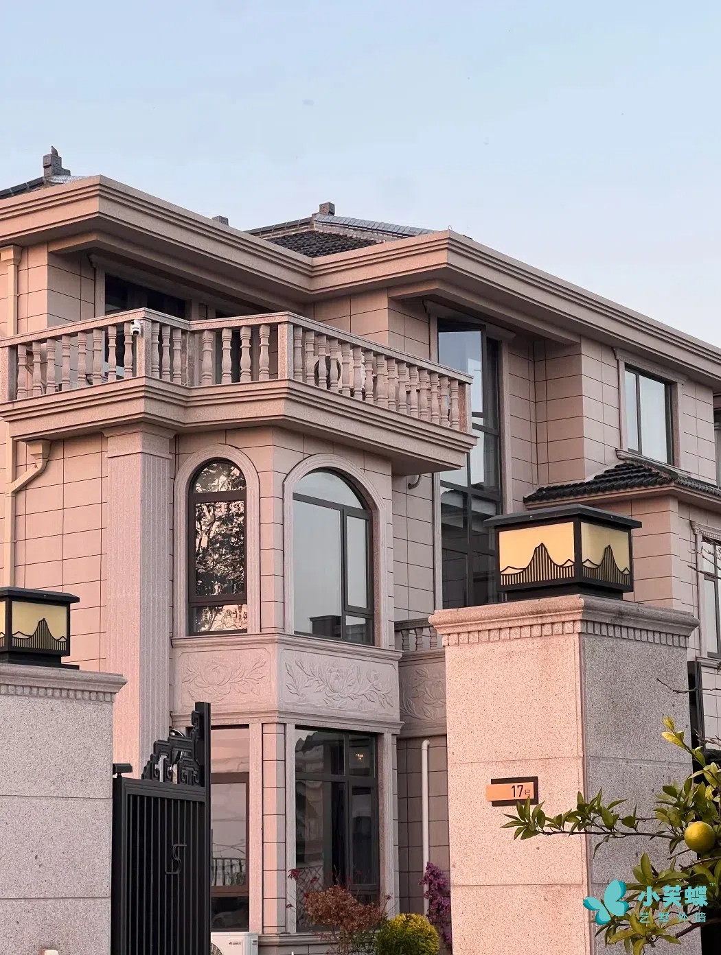 小芙蝶兩層半自建房案例分享：父母養老房與孩子的童年樂園